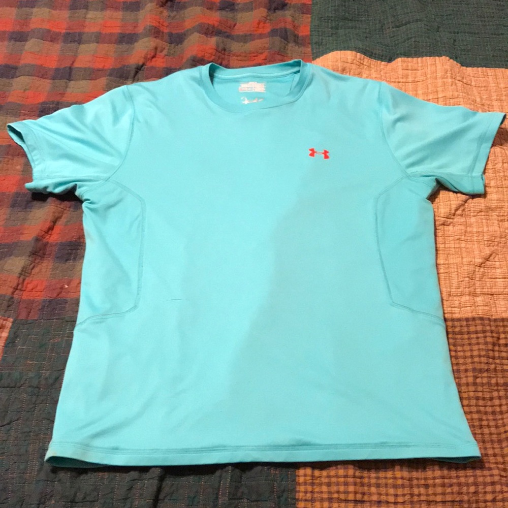 Under Armour tee